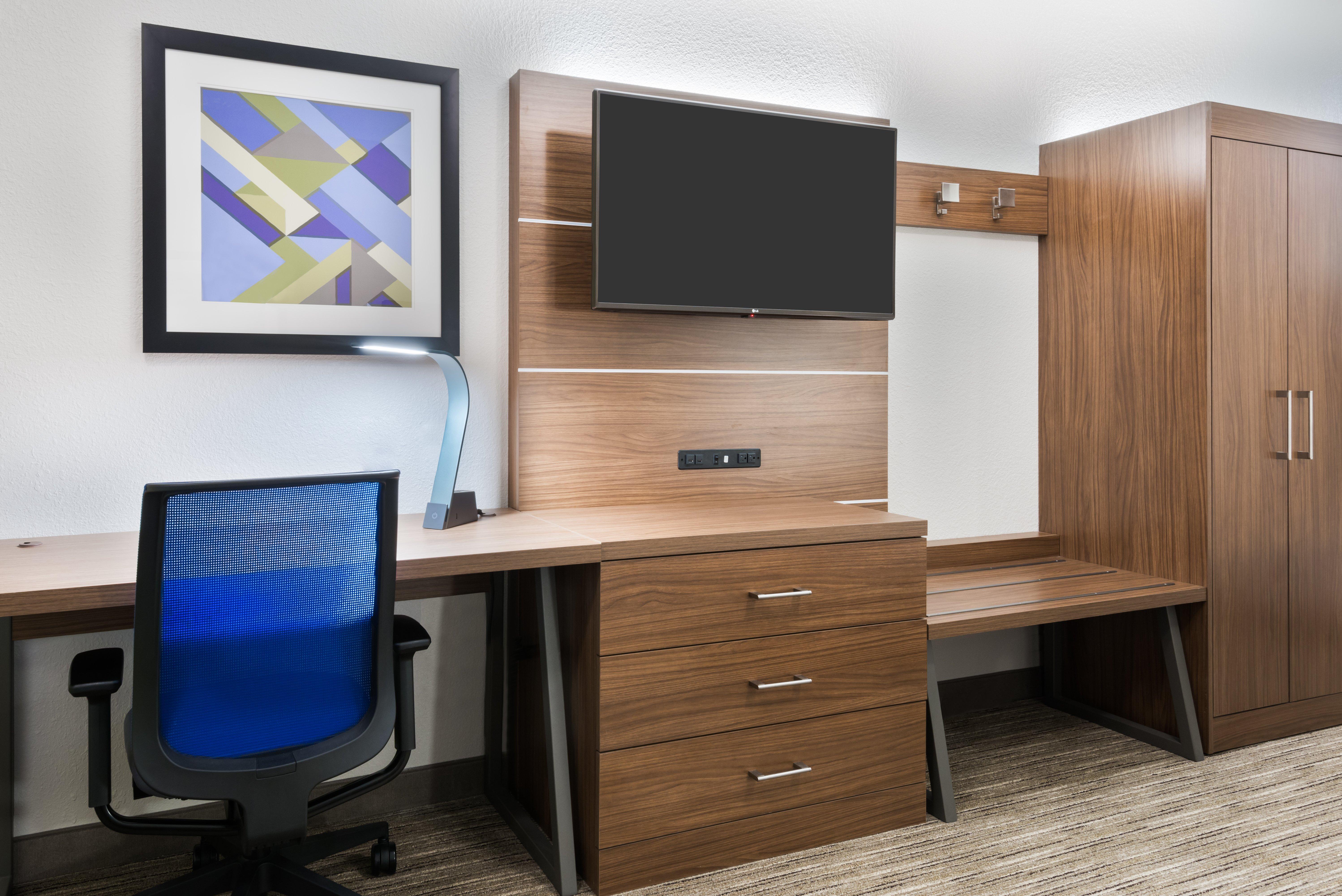 Holiday Inn Express & Suites - Columbus Airport East By Ihg Bagian luar foto