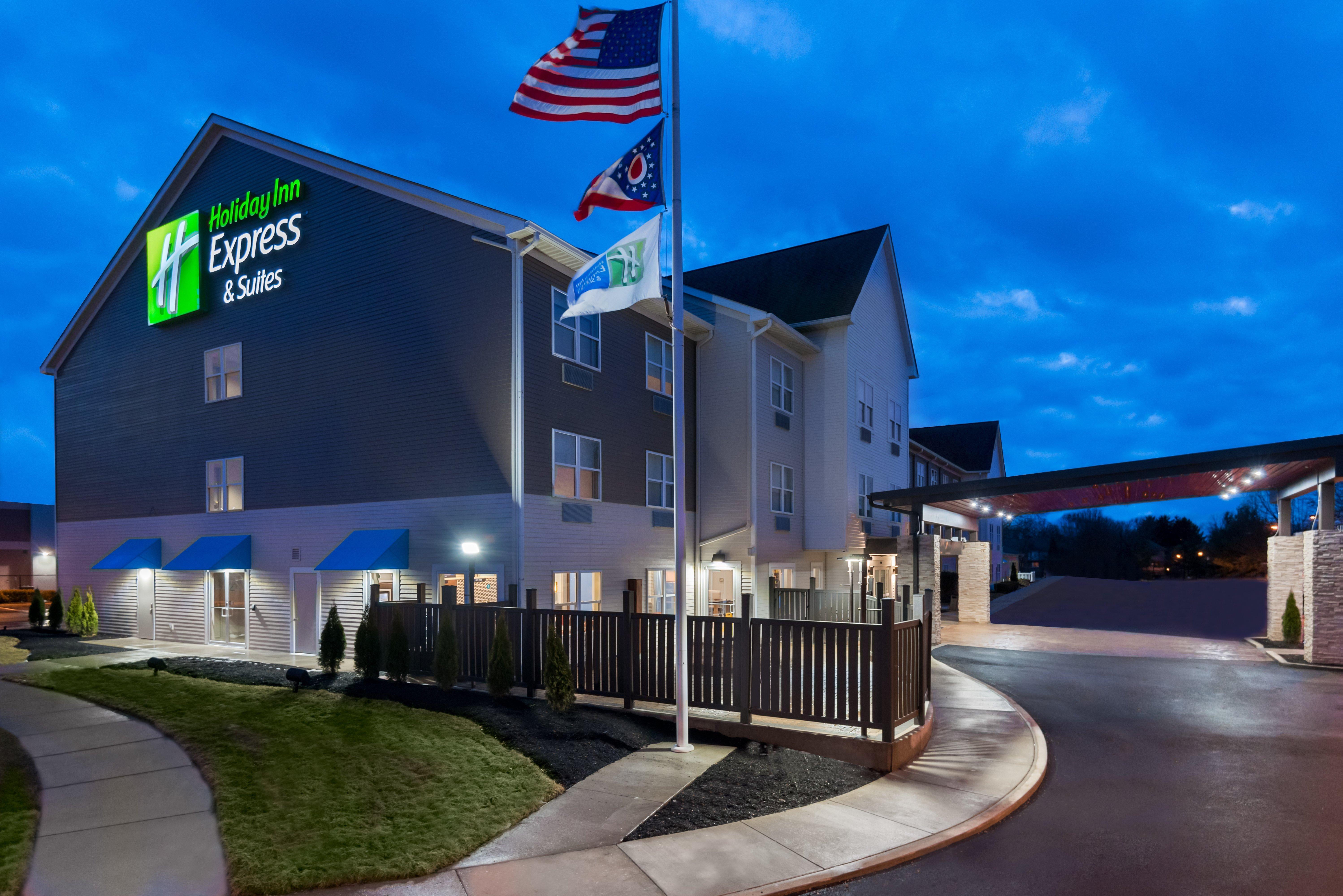 Holiday Inn Express & Suites - Columbus Airport East By Ihg Bagian luar foto